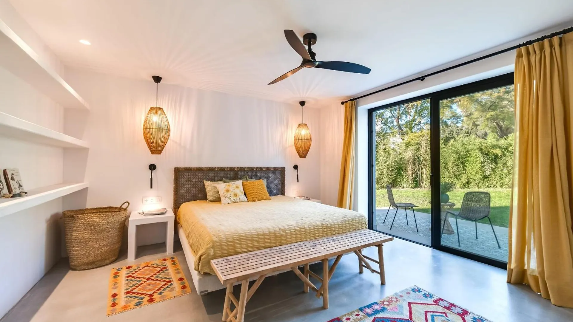 All About Villa Jori Marbella