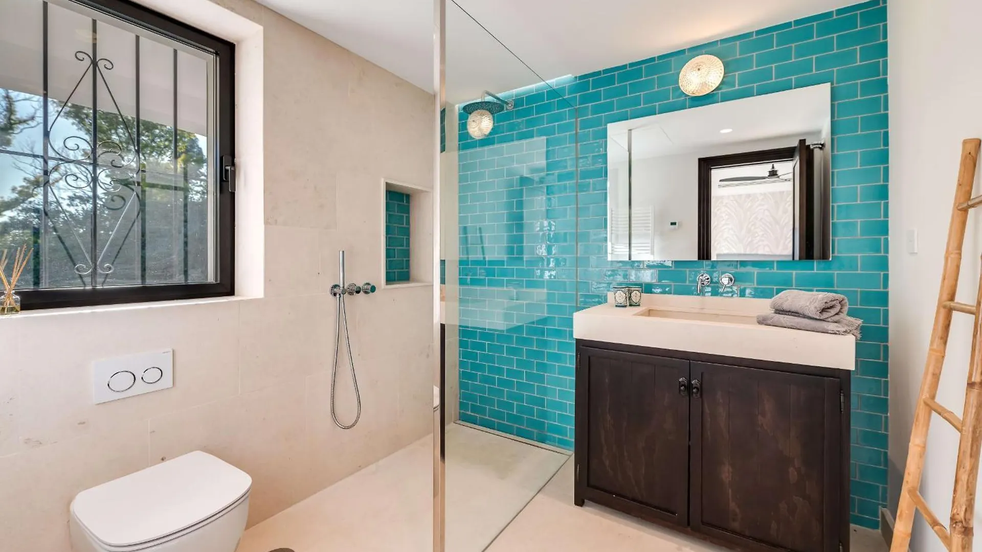 All About Villa Jori Marbella 0*,