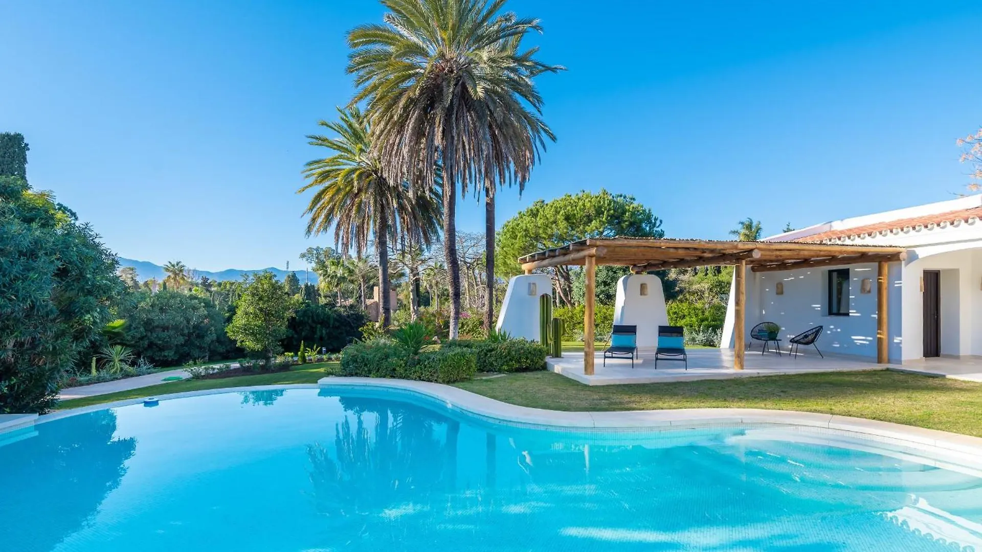 All About Villa Jori Marbella