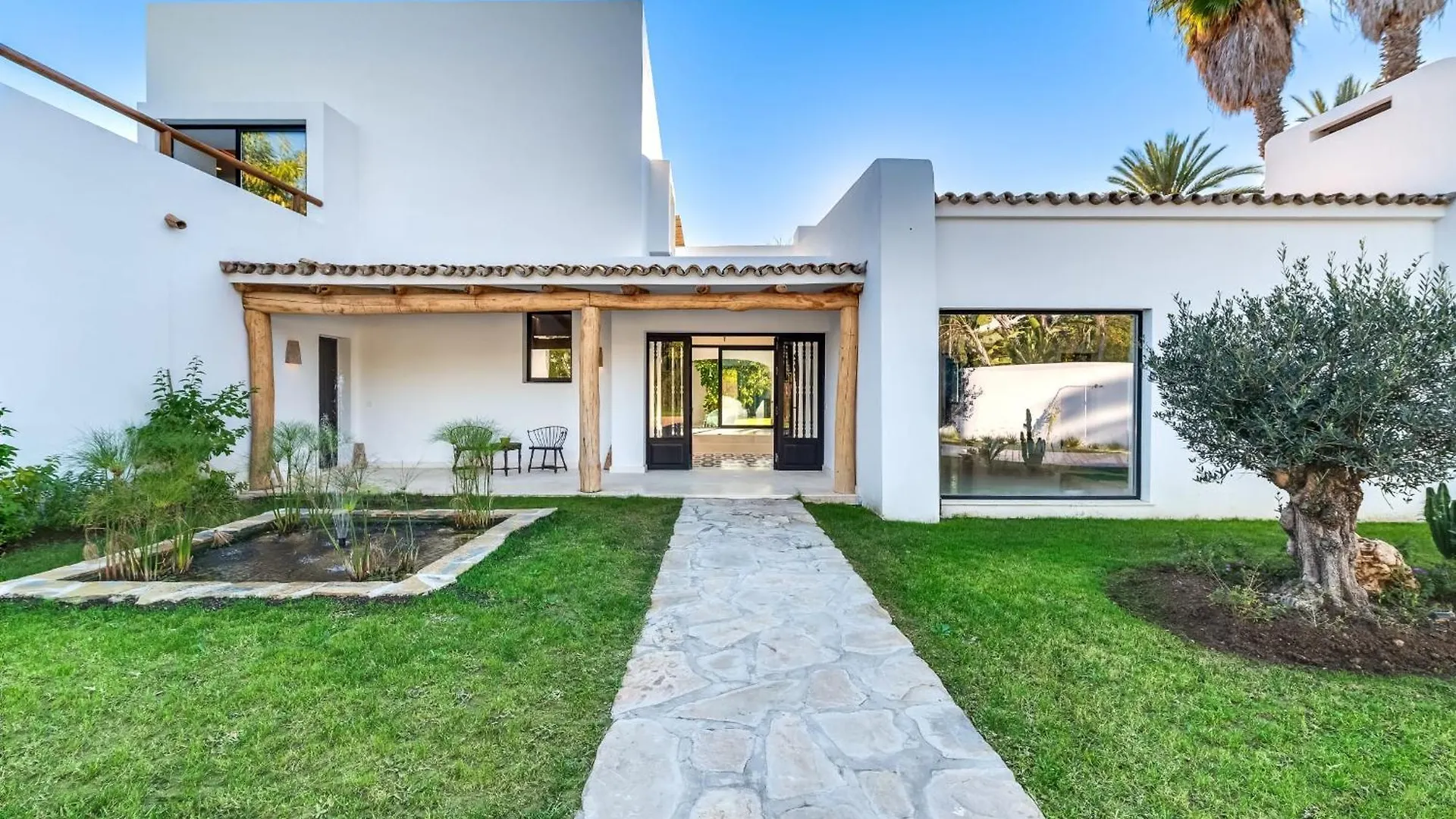 All About Villa Jori Marbella